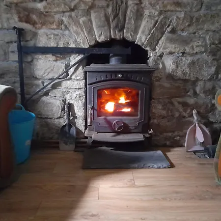 別荘 St Moling's Well House,off Grid,and Gardens