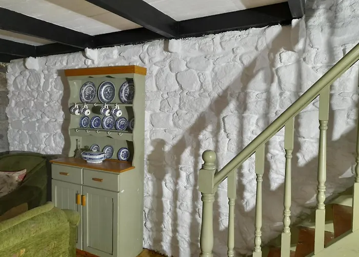 St Moling's Well House,off Grid,and Gardens *
