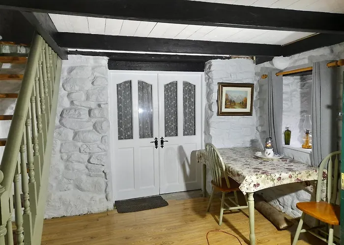 St Moling's Well House,off Grid,and Gardens Dom wakacyjny St Mullins