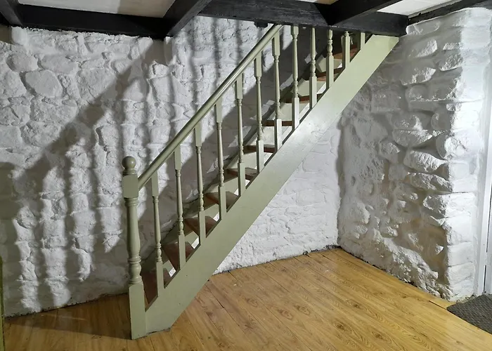 St Moling's Well House,off Grid,and Gardens Dom wakacyjny *